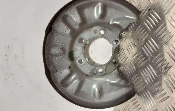 Suzuki Vitara (LY) Rear brake disc plate dust cover 72LO