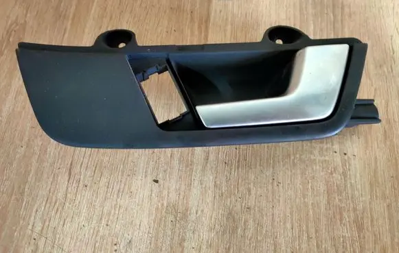Audi A4 S4 B7 8E 8H Front door interior handle