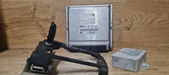 BMW 5 E39 Engine ECU kit and lock set 0281010314 61356905668