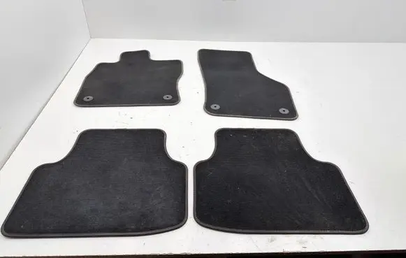 Skoda Octavia Mk3 (5E) Car floor mat set 5E1863011D