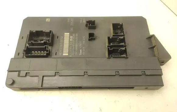 Mercedes-Benz Sprinter W906 Comfort/convenience module A9069003502 A9069014500 A9069024301