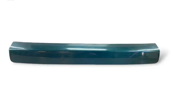 Honda HR-V Tailgate trim 74895S2H0000