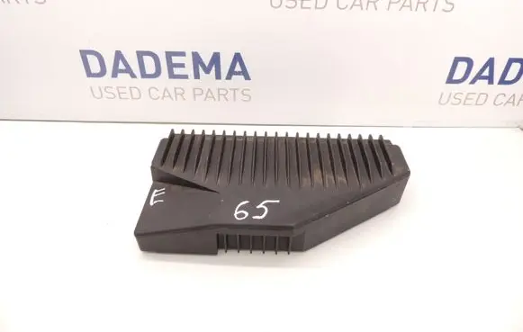 Volvo S60 Sound amplifier 30752259 D65