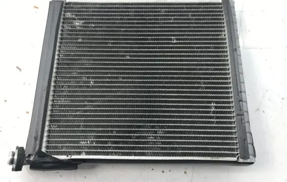 Toyota Auris 150 Air conditioning (A/C) radiator (interior) 8850102200