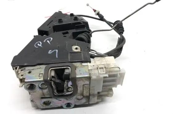 Mercedes-Benz A W169 Front door lock 1697202835