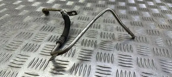 Audi A3 S3 8V Fuel line pipe 04L131582B