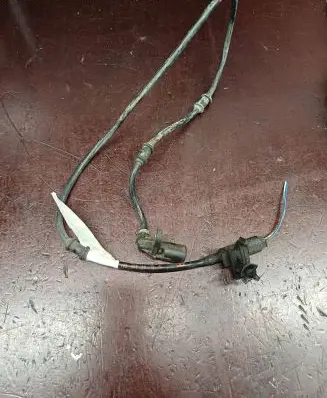 Mercedes-Benz ML W163 ABS brake wheel speed sensor 1635400817