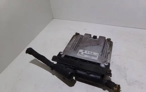 Volkswagen PASSAT B6 Engine control unit/module 03L907309 0281015029 1039S30090