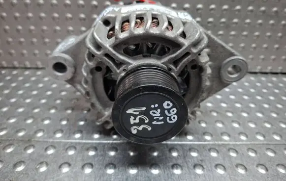 Fiat 500X Generator/alternator S27624660 51884351