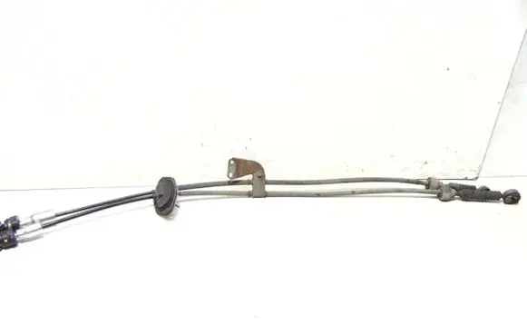 Honda CR-V Gear shift cable linkage 