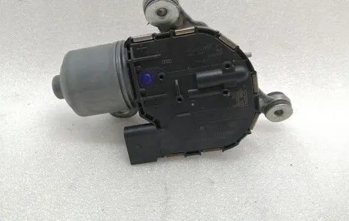 Audi R8 4S Front wiper linkage and motor 4S2955024B