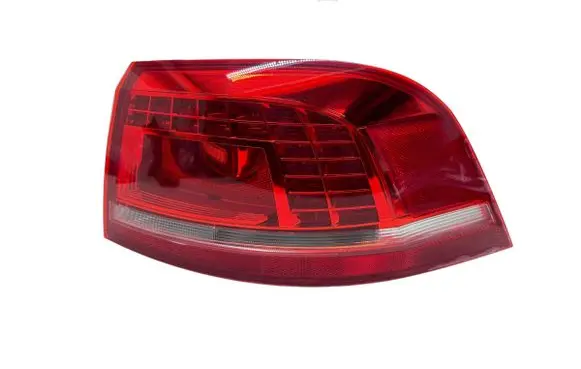 Volkswagen PASSAT B7 Rear/tail lights 3AF945208