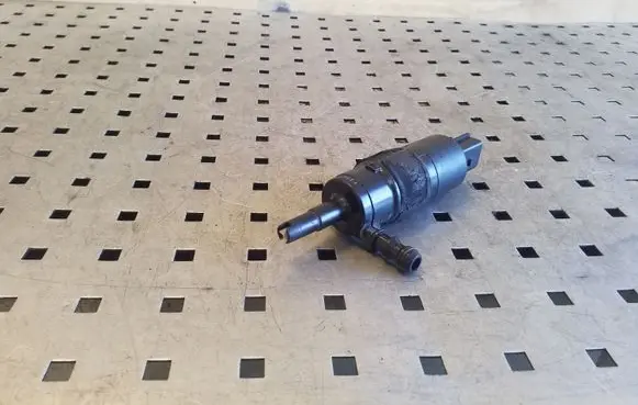 Audi A5 8T 8F Headlight washer pump 3B7955681