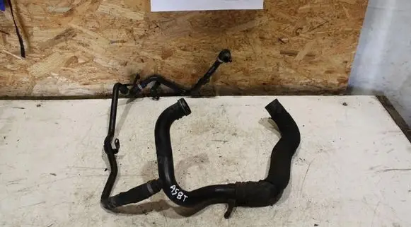 Audi A5 8T 8F Engine coolant pipe/hose 059121062D