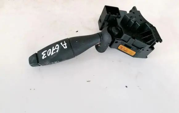 Ford Focus Indicator stalk 1s7t13335be 1s7t-13335-be