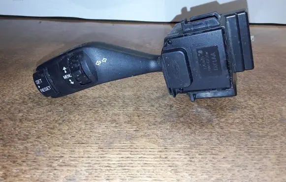 Ford Focus Indicator stalk 17D9404