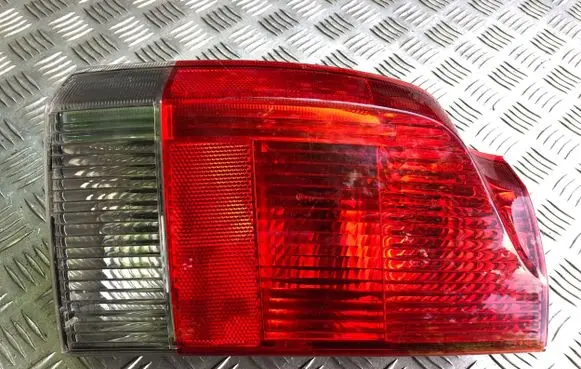 Volvo V70 Rear/tail lights 9154497 9154501