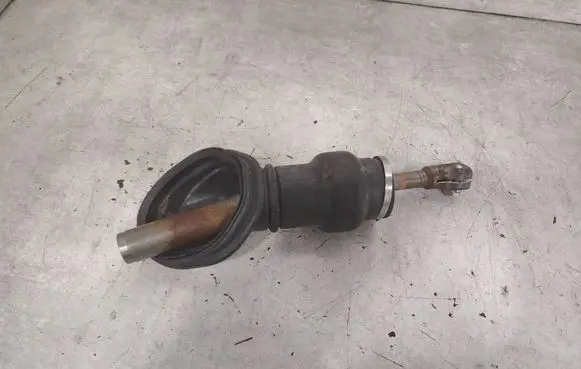 Toyota RAV 4 (XA30) Steering column universal joint 