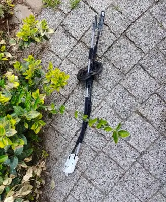 Ford Escape IV Front door cable line LJ6BS221A08AH