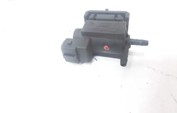 Nissan Serena Vacuum valve 