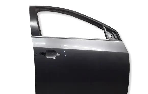 Chevrolet Cruze Front door 