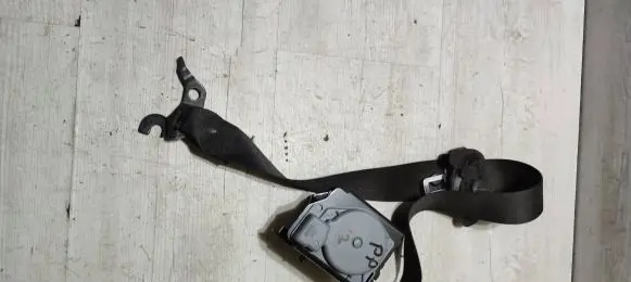 BMW X3 F25 Front seatbelt 30696139N5 KR1314F1SE 920150731