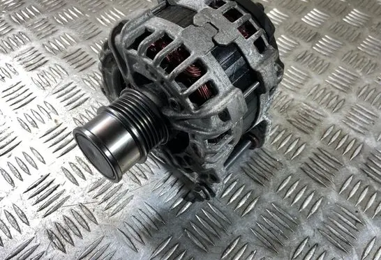 Skoda Fabia Mk3 (NJ) Generator/alternator 04C903023L