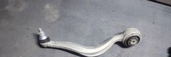 Mercedes-Benz E W212 Front control arm