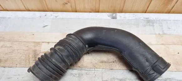 Honda Civic Air intake hose/pipe
