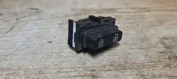 Volvo S80 Central locking switch button 30710476