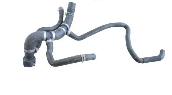 Volvo XC90 Engine coolant pipe/hose 31368403