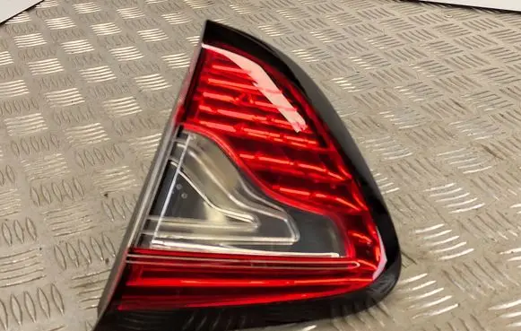 Renault Captur Tailgate rear/tail lights 0286412176