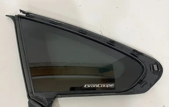 BMW 4 F36 Gran coupe Rear side window 7412031