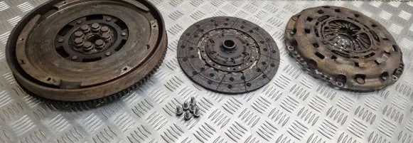 Peugeot Boxer Clutch set kit 504228281