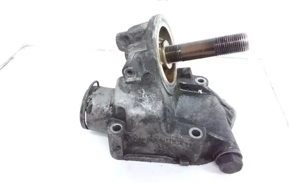 BMW 5 E34 Oil filter mounting bracket 06A115417