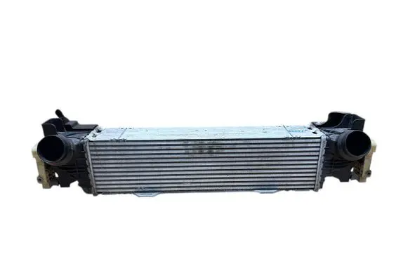 BMW 5 G30 G31 Intercooler radiator 8576509 22828110