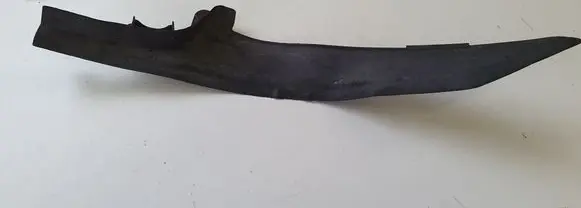 Toyota Avensis T270 Wiper trim