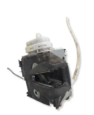 Audi A4 S4 B5 8D Front door lock 8D1837015