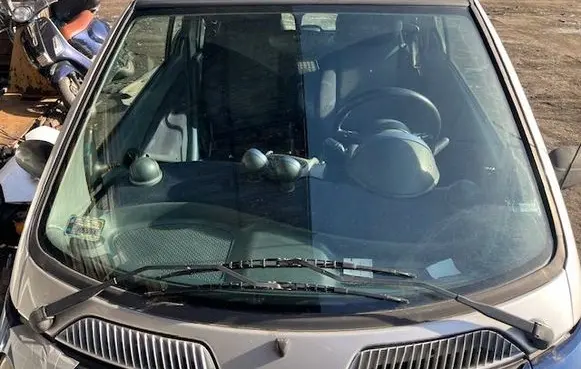 Smart ForTwo I Front windscreen/windshield window 