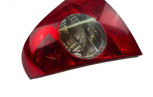 Renault Clio II Rear/tail lights 8200917487