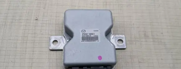 Mazda CX-5 Fuel injection pump control unit/module PE0218561