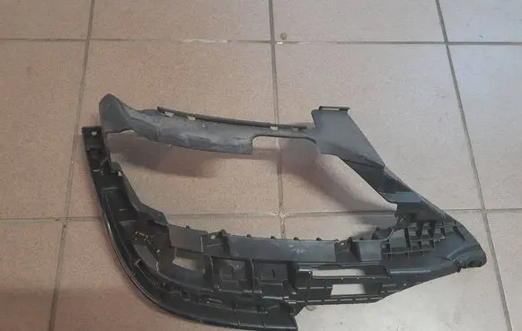 Audi A4 S4 B9 8W Muffler mount bracket/holder 8W0807348E