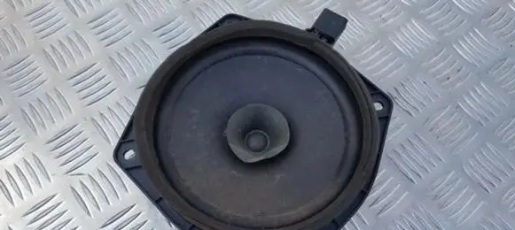 Mitsubishi Pajero Front door speaker MR301667