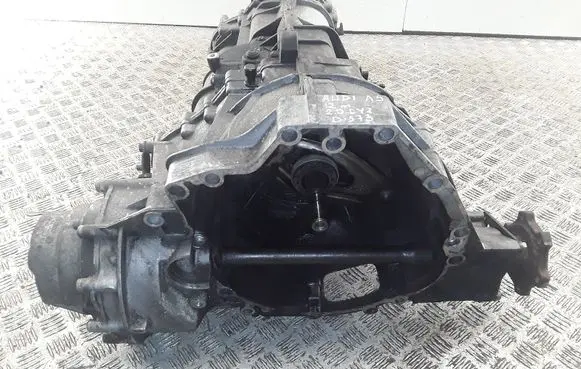 Audi A5 8T 8F Manual 6 speed gearbox 0B1301103 WWO
