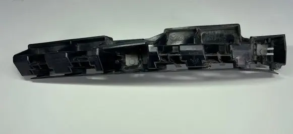 Mercedes-Benz CLS C218 X218 Rear bumper mounting bracket A2188851165