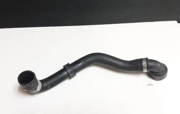 Volvo S90, V90 Engine coolant pipe/hose 31474845