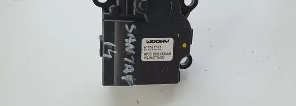 Hyundai Santa Fe Air flap motor/actuator D332CK8AA04