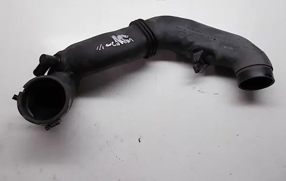 Subaru Impreza III Intake resonator 