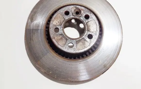Volvo V70 Front brake disc ventiliuojamas