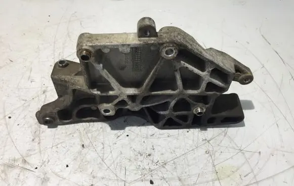 Opel Combo C Engine mounting bracket T350 55221393